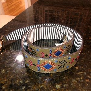 Reversible Henri Bendel bag strap 42 inches long.